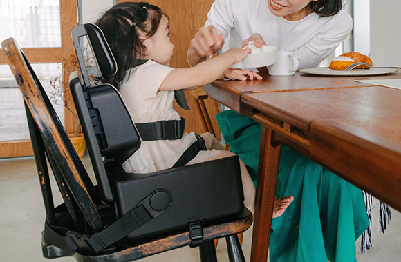IKOU ポータブルチェア｜座位・立位・臥位保持具・姿勢保持具